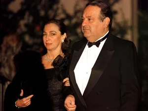 Billionaire’s Eternal Love: A $75 Million Tribute to His Late Wife - image 0