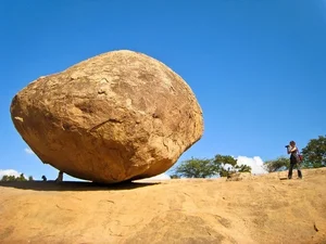 The Mystery of the 250 Ton Balancing Rock Standing for Thousands of Years - image 4