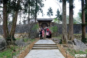 Discovering the Historic Hmong King Mansion in the Rocky Highlands of Ha Giang - image 5