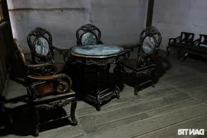 Discovering the Historic Hmong King Mansion in the Rocky Highlands of Ha Giang - image 15