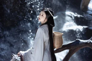 YiTuYu Art Language Vol.5914 Featuring Jin Zou Ba: A Masterpiece of Contemporary Portraiture and Artistic Photography - image 7