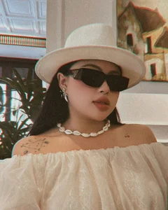 Body Positivity and Summer Style: How This Plus-Size Influencer Is Redefining Beach Fashion - image 3