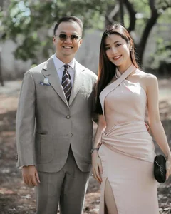 Vietnamese Celebrity Weddings: Stars Preparing to Tie the Knot in Style - image 13