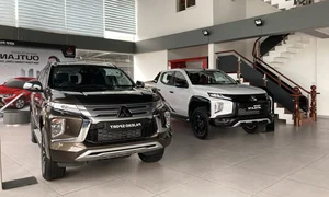 Huge October Price Drops on Imported Cars in Vietnam Market - image 1