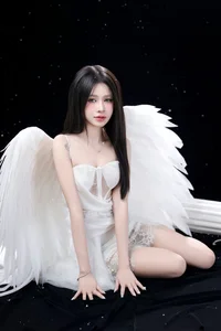 Shizuka Celebrates 18th Birthday with a Bold and Captivating Mature Photoshoot - image 2