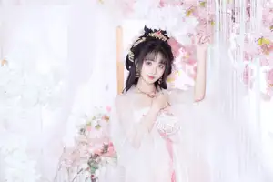 YiTuYu Vol.8628: Enchanting Ethereal Beauty of Qi Luo Sheng De Xiao Su Su in Traditional Hanfu - image 19