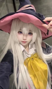 Top Anime Girls Cosplay Gallery: 99+ Stunning and Screen-Accurate Character Tributes - image 2