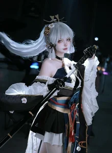 Top Anime Girls Cosplay Gallery: 99+ Stunning and Screen-Accurate Character Tributes - image 35