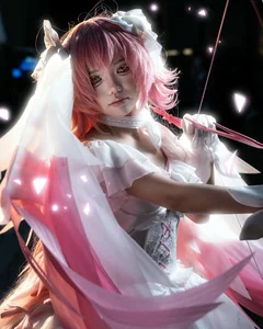 Top Anime Girls Cosplay Gallery: 99+ Stunning and Screen-Accurate Character Tributes - image 44