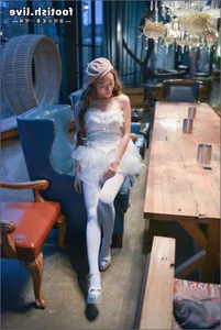 Jingjing Alternative White Theme IESS Pu Hui Series 162 - image 14