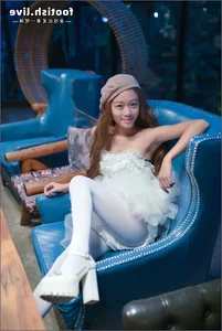 Jingjing Alternative White Theme IESS Pu Hui Series 162 - image 7