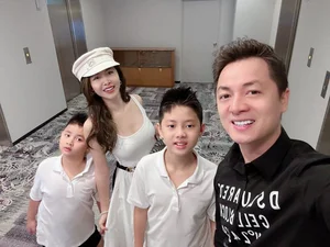Singer Dang Khoi Praises His Gentle Wife Thuy Anh in Heartfelt Post - image 5