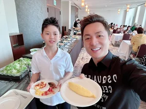 Singer Dang Khoi Praises His Gentle Wife Thuy Anh in Heartfelt Post - image 3