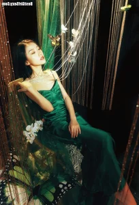 YiTuYu Art Language Vol.4037 Mo Mo: A Captivating Study of Light and Shadow - image 14