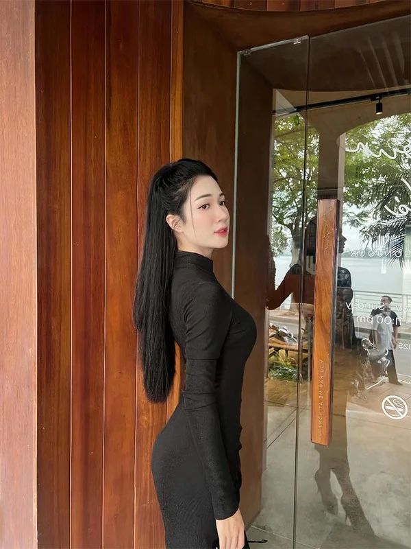 Meet the Talented Actress Playing the Wife in the Hit Series Doc Dao