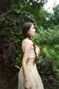 Sylvia Defines Elegance in YiTuYu Art Language Vol.7425 - image 19