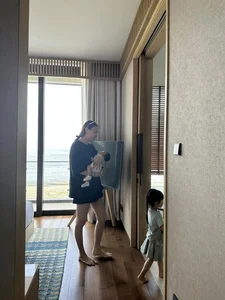 How Dam Thu Trang Achieved a Toned Waistline Faster After Her Second Pregnancy - image 8