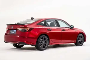 Anticipating the Honda Civic e:HEV S+ Shift: Thailand Launch and Future Prospects for Vietnam - image 4