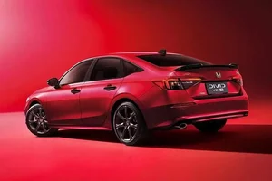 Anticipating the Honda Civic e:HEV S+ Shift: Thailand Launch and Future Prospects for Vietnam - image 3
