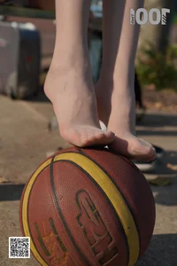 IESS One Thousand and One Nights Strawberry Basketball Girlfriend Theme - image 3