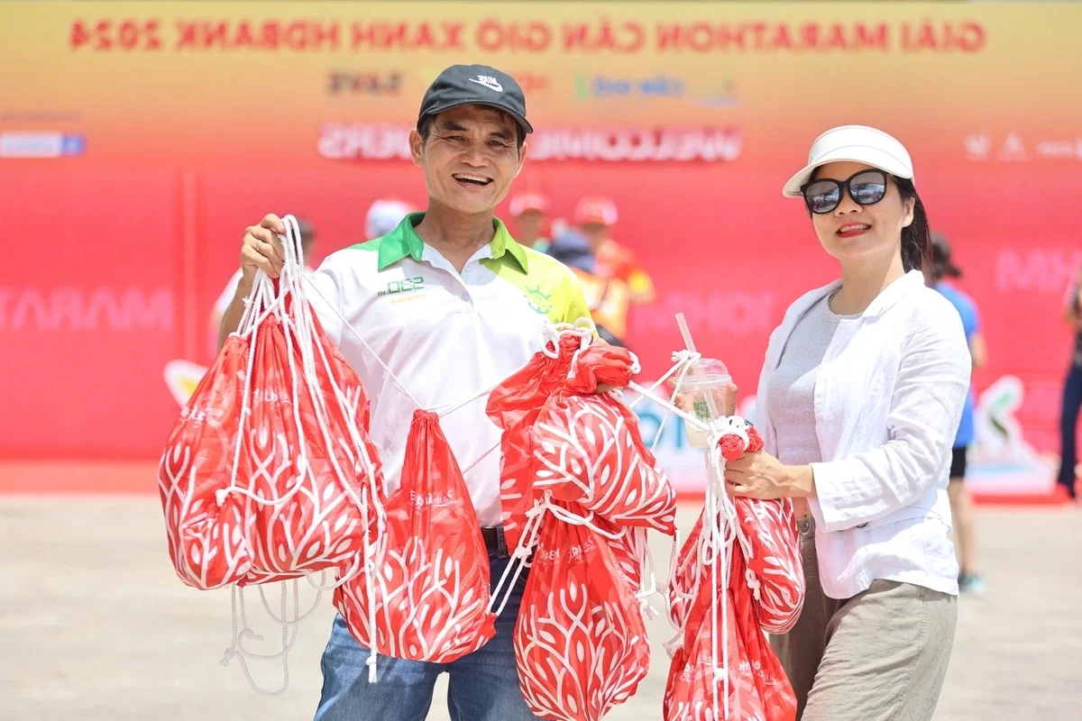 Green Can Gio Marathon HDBank: Thousands of Runners Gather for an Eco-Friendly Race Experience