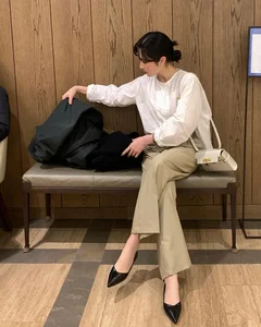 5 Elegant and Stylish Shoe Trends to Complete Your Festive Outfits - image 10