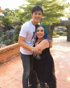 Who Is the Famous Thai Female Tycoon Who Went Viral for Her Extreme Marriage Demands? - image 4
