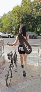 Candid Photos of Zhou Xun Spark Debate Over Ageless Beauty Standards - image 5