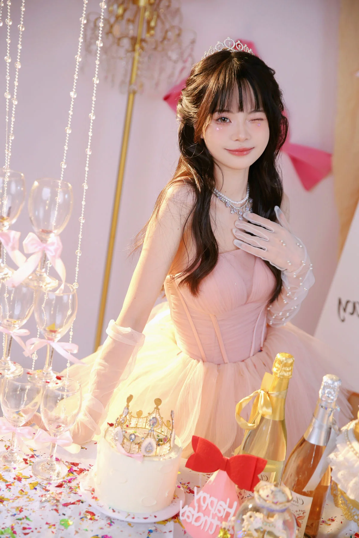 YiTuYu Art Language Vol.10503: Elegant Yi Ming Portrait Gallery – High-Quality 10P Photography Collection