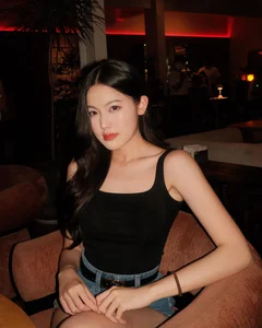 Babyboo Slaying the Fashion Scene with Bold New Looks - image 3