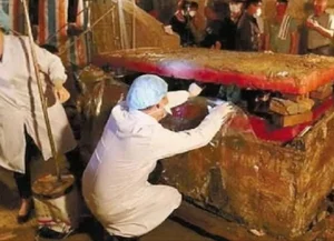 Unveiling Ancient Mysteries: The Breathtaking Discovery Inside a Centuries-Old Chinese Tomb - image 0