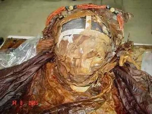Unveiling Ancient Mysteries: The Breathtaking Discovery Inside a Centuries-Old Chinese Tomb - image 1