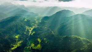 Explore 100+ stunning Full HD nature and landscape wallpapers for desktop - image 10
