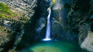 Explore 100+ stunning Full HD nature and landscape wallpapers for desktop - image 37