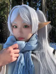 Coser Mim: Enchanting Frieren Cosplay (32P) in a Winter Wonderland - image 4