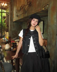 Netizens Celebrate as Popular Thanh Hoa Influencer Hints at Pregnancy in Recent Social Media Posts - image 0