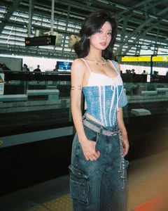 Netizens Celebrate as Popular Thanh Hoa Influencer Hints at Pregnancy in Recent Social Media Posts - image 9
