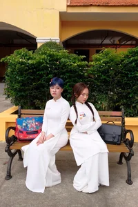 Musical Synergy: The Surprising Similarities Between Singer Phuong My Chi and Rapper Phao - image 0