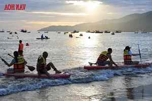 Experiencing the Vibrant Dawn Fish Market: A Must-Try Cultural Adventure for Coastal Travelers - image 13
