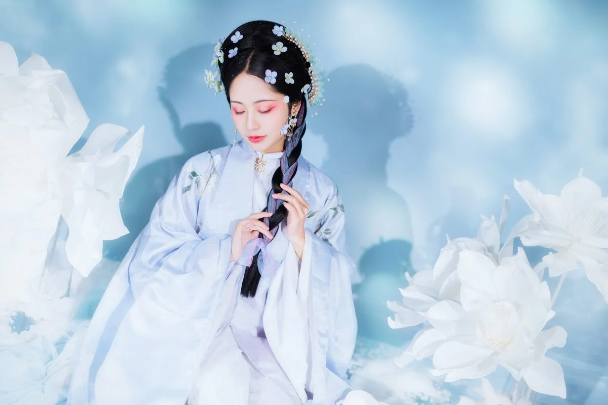Elegant Visuals in YiTuYu Art Language Vol.4185 Shi Yu Shi Ya