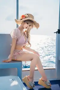 Coser Chunmomo's Enchanting Sunset Yacht Photoshoot - Part02 - image 13