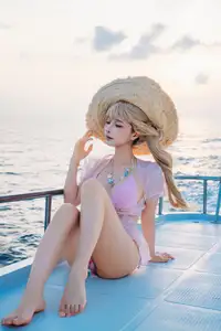 Coser Chunmomo's Enchanting Sunset Yacht Photoshoot - Part02 - image 19