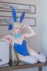 Stunning Toki Asuma Bunny Girl Cosplay by Wendydydydy Jiang You – Blue Archive Inspired Photography Gallery - image 2