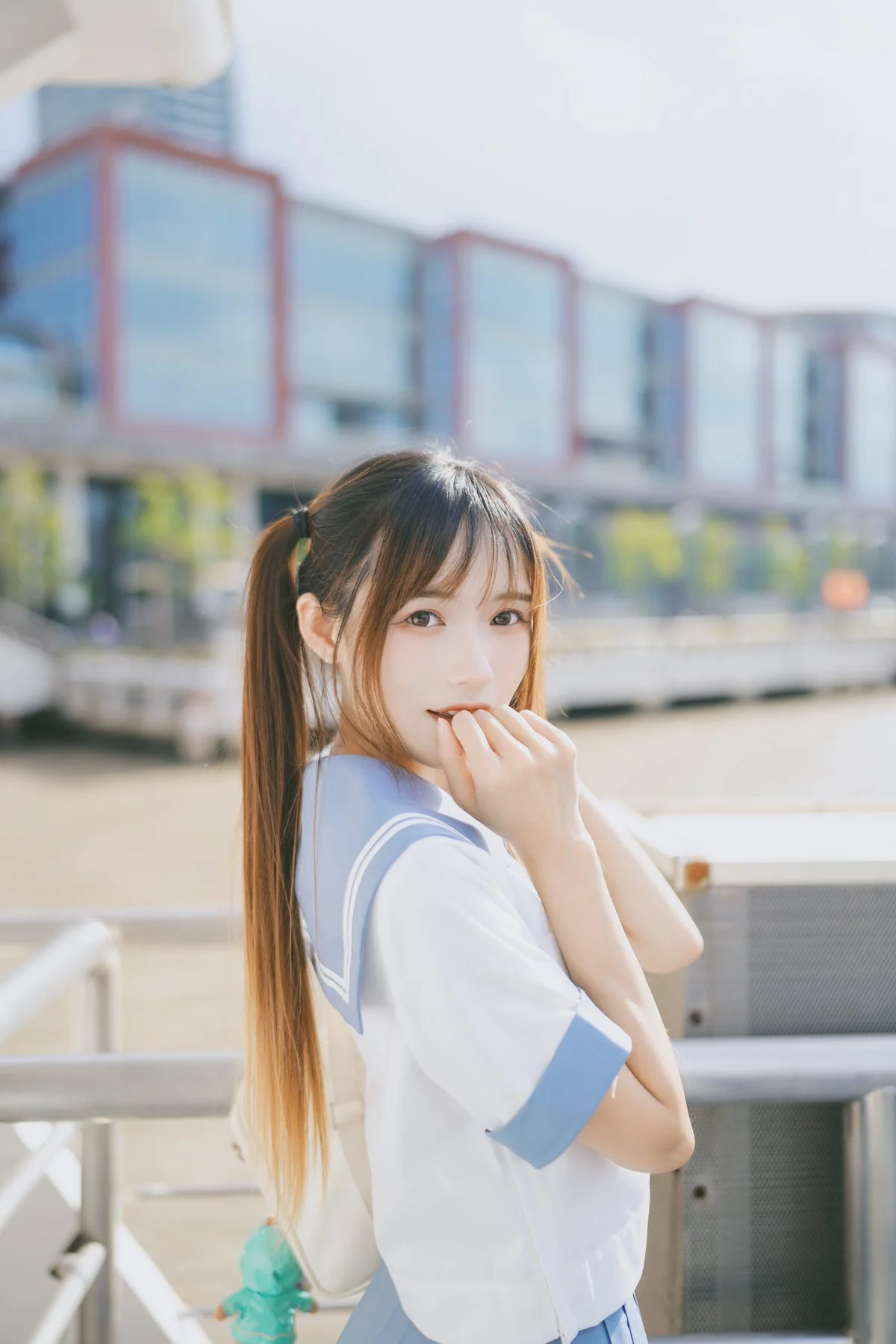 Contemporary Style: YiTuYu Art Language Vol.4663 Featuring Er Jia Liu