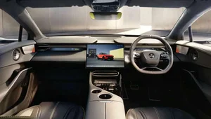 Lotus Eletre X Hybrid: A 952 HP PHEV Beast with 1,200 km Range - image 9