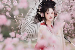 Elegant Portraits of Lu Lu Haley in YiTuYu Art Language Vol.7188 - image 25