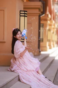 YiTuYu Art Language Vol.4670: Pei Tong Xue and the Art of Expression - image 4