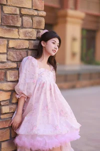 YiTuYu Art Language Vol.4670: Pei Tong Xue and the Art of Expression - image 21