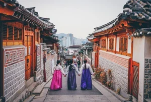 South Korea Considers 10-Year Multi-Entry Visas for Vietnamese Travelers - image 5