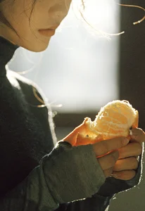 YiTuYu Art Language Vol.9679 Li Zi Dan Gao: Sweet Aesthetic Portrait Photography - image 2
